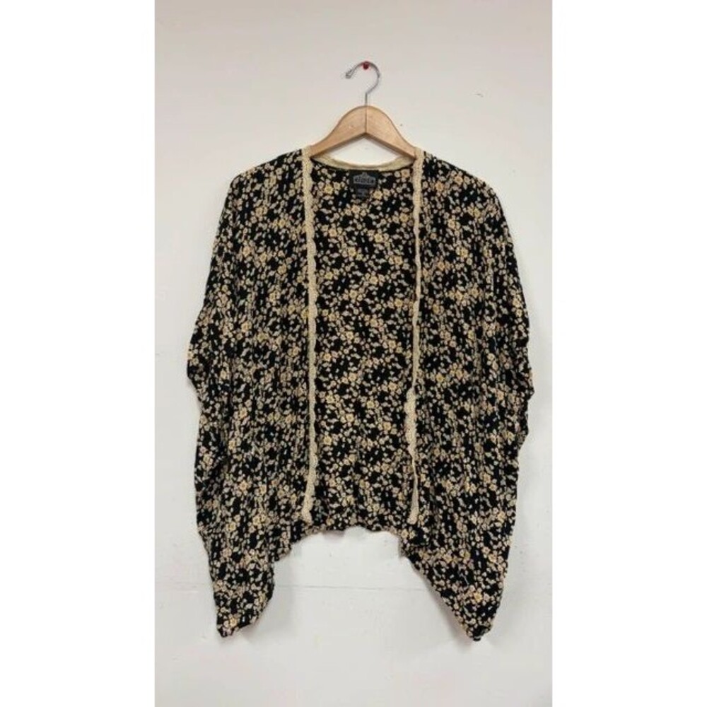 Y2K Boho Lace Trimmed Kimono Style Wrap / M